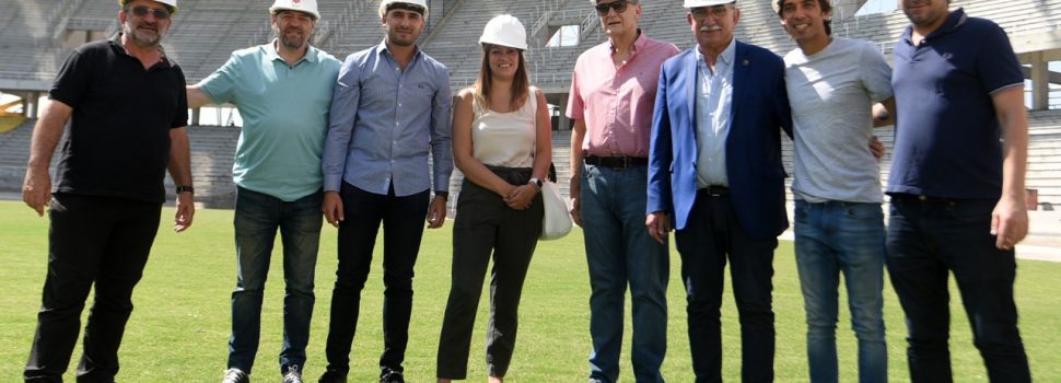 Visita de la presidenta del club Banfield  al Estadio Único de Santiago del Ester