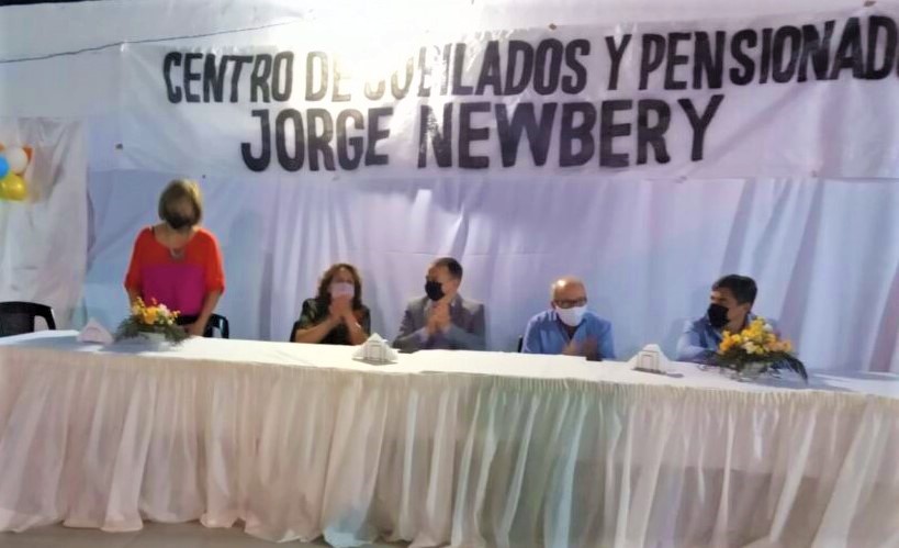 Legisladores visitan el Centro de Jubilados del Barrio Jorge Newbery