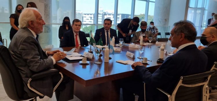 Importante reunión del Gobernador Zamora  con el vicegobernador del Estado de Paraná