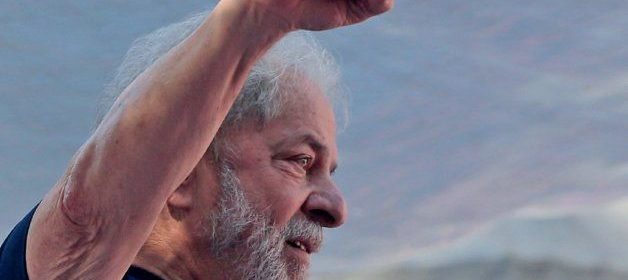 Lula da Silva confirmó que será candidato a presidente de Brasil