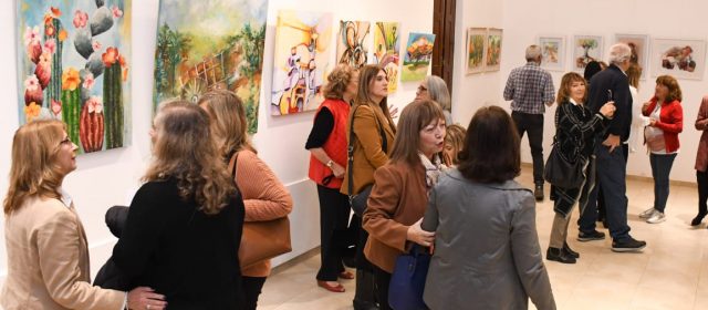 La Municipalidad en la Casa Argañaraz Alcorta abrió una nueva muestra de arte del grupo Matices